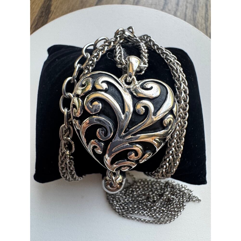 Silver-Tone Filigree Heart Tassle Necklace Adjustable 34 Inch Long Chain